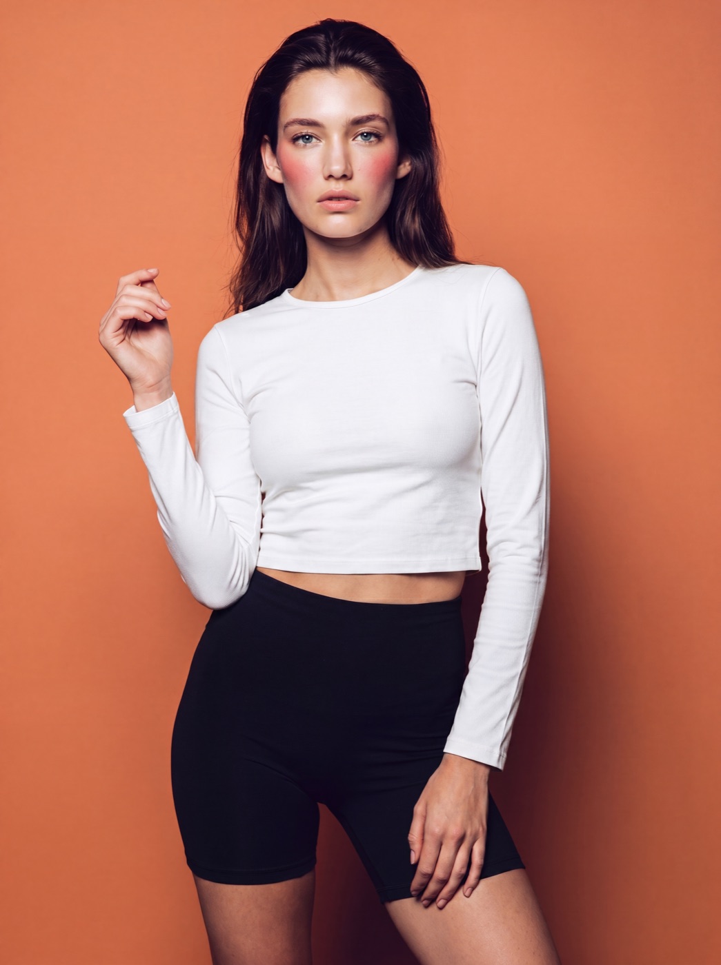 Basic Longsleeve view 2